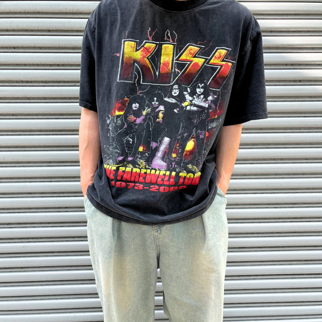 KISS T-SHIRT