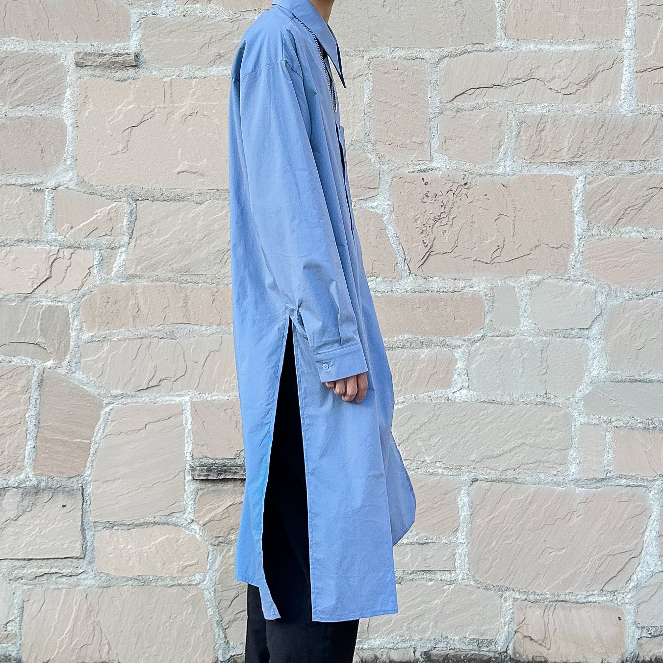 LONG SLIT SHIRT
