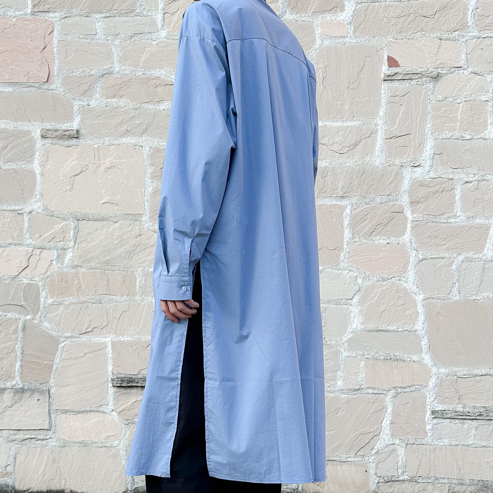 LONG SLIT SHIRT